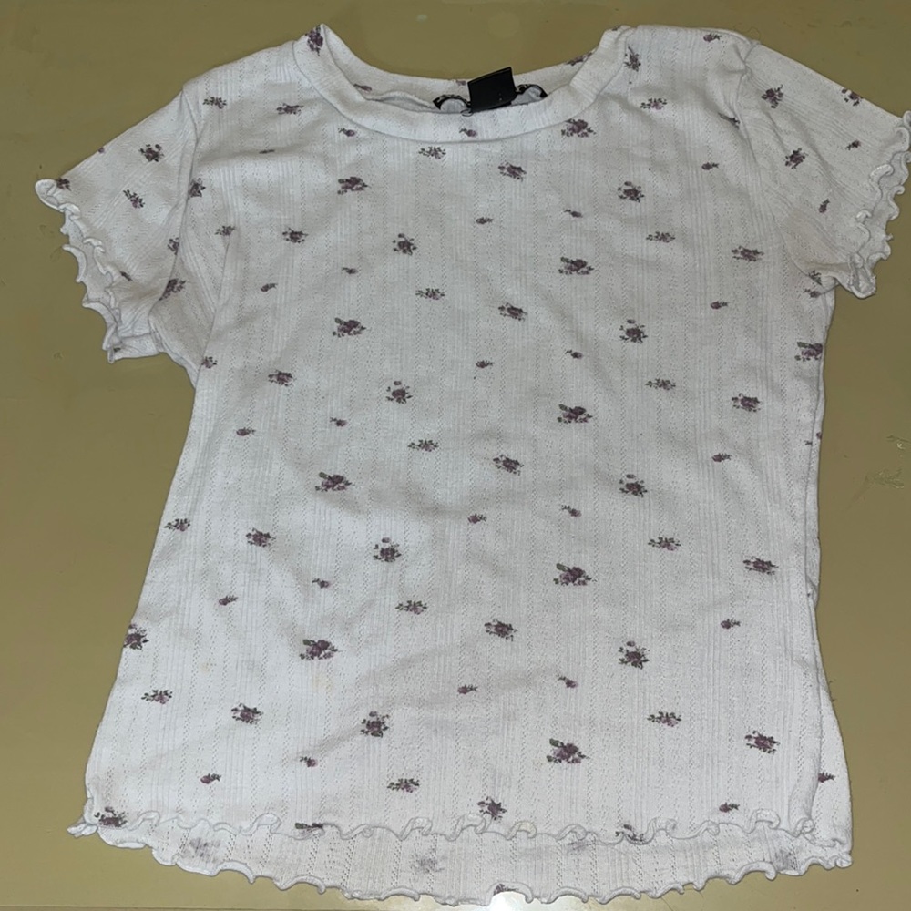 floral shirt
